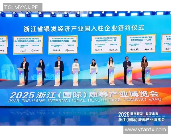 重庆足球队与杭州足球队赛后分析实力对比与未来展望 重庆足球队与杭州足球队赛后分析实力对比与未来展望